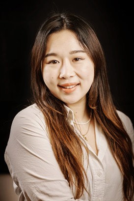 Mint Ruthirawut, Marketing Associate